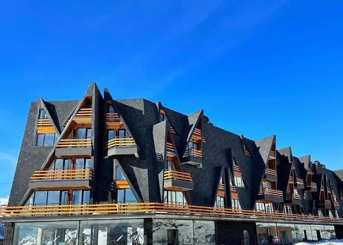 Marshall Gudauri Apartment Skicasa